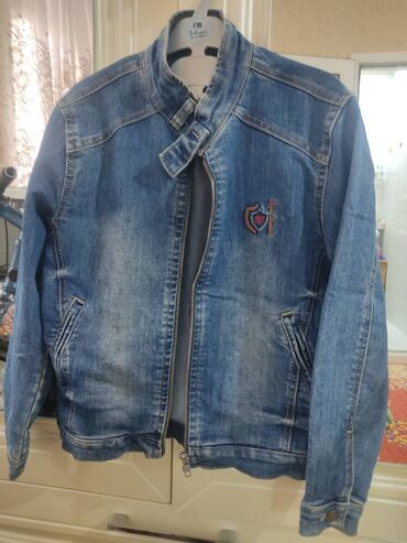 Məktəbli forması: 8-9 yaşa kurtka unisex