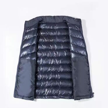 Другая мужская одежда: РАСПРОДАЖА !!! Жилет тёмно-синий . Наполнитель пуховое волокно — 5