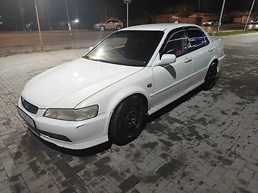Honda Torneo: 2002 г., Седан
