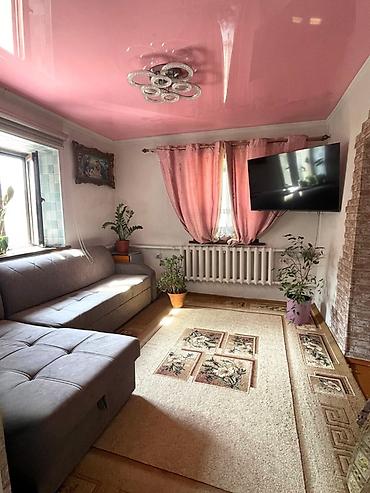 Продажа коттеджей и домов: 🏡 Продаётся уютный дом с большим участком 📍 Адрес: с. Киргшелк, ул — 9