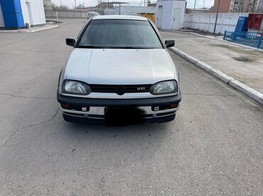автомобили пасат: Volkswagen Golf: 1996 г., 2 л, Механика, Бензин, Седан