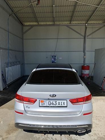 мазда 323 сидан: Kia K5: 2018 г., Автомат, Бензин, Седан — 1