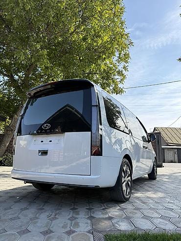хендай стария: Hyundai Staria: 2023 г., 3.5 л, Автомат, Газ, Минивэн — 4