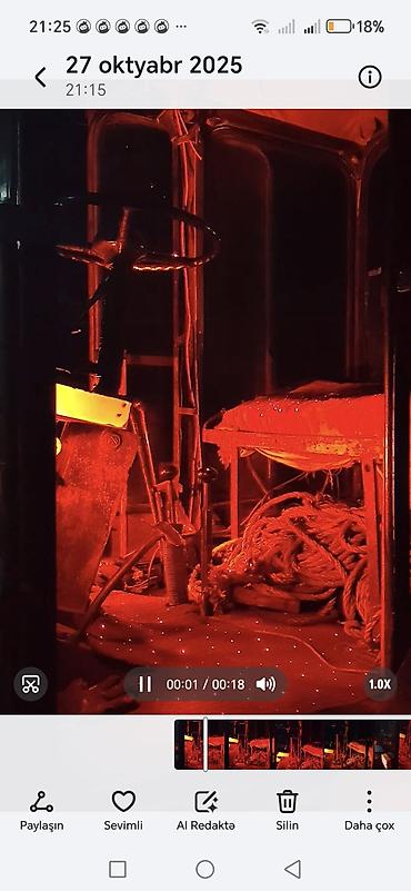 Traktorlar: Məhsul: Kənd təsərrüfatı traktoru və qoşulan avadanlıq Təsvir: - — 3