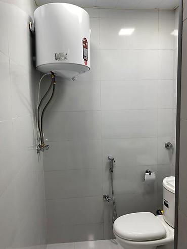 Digər daşınmaz kommersiya əmlakı icarəsi: 🏥 İCARƏYƏ VERİLİR: APTEK 📍 Ünvan: Xətai rayonu, Xəzər dairəsi, Gəncə — 14
