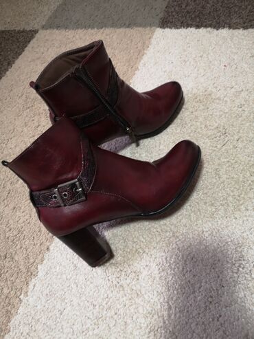 Čizme: Čizme, Claudia Donatelli, 37 — 9