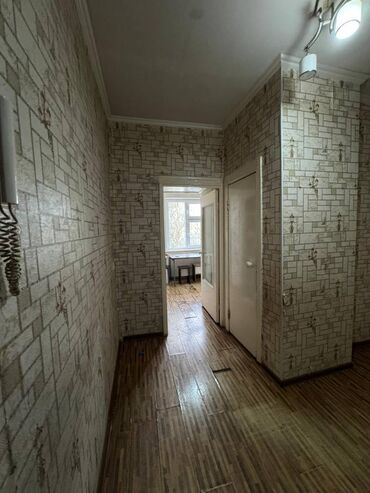 сдаётся квартира аламедин: 1 комната, 34 м², 105 серия, 5 этаж, Косметический ремонт