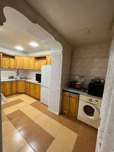 Köhnə tikili: Bakı, 3 otaqlı, Köhnə tikili, m. İnşaatçılar, 80 kv. m — 10