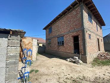 Үйлөр: Продаётся кирпичный двухэтажный дом с участком и капитальным — 1