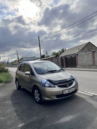 fit 2011: Honda Fit: 2005 г., 1.5 л, Автомат, Бензин