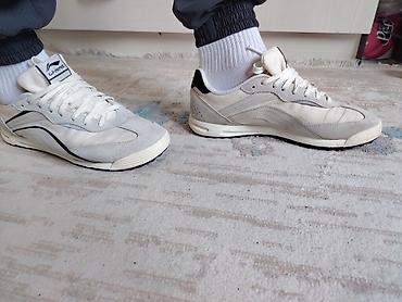 lining красовка: Кроссовки Li-Ning, светло‑бежевые/айвори с серыми замшевыми вставками — 5
