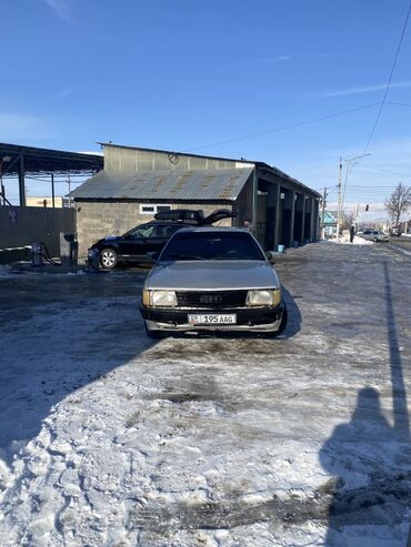 Audi: Audi 100: 1990 г., Механика, Седан — 2