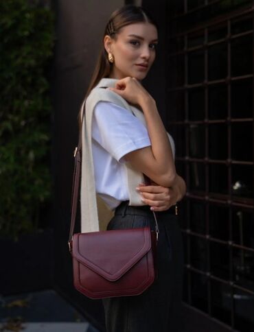 Çantalar: Çiyin çantası, Yeni — 2