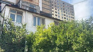 55 yas is ilanlari: Bakı, Yasamal, 3 otaqlı, Köhnə tikili, m. Elmlər Akademiyası, 73 kv. m — 1