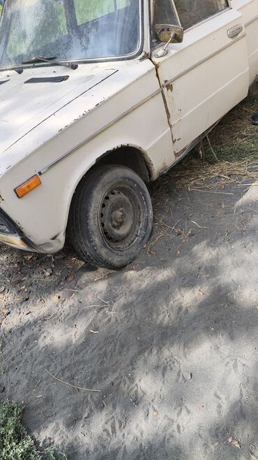Rover: VAZ 2106 ehtiyat hissələri satilir