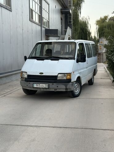 кузов на форд транзит: Пассажирский/грузовой микроавтобус Ford Transit (примерно начало1990‑х