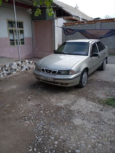 Daewoo: Daewoo Nexia: 2005 г., 1.6 л, Механика, Бензин, Седан