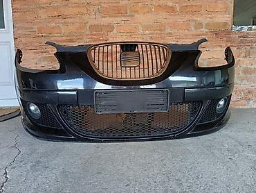 rubi sa: PREDNJI BRANIK CRNI ZA SEAT ALTEA OD 2004. DO 2009. GOD. | Prednji — 1