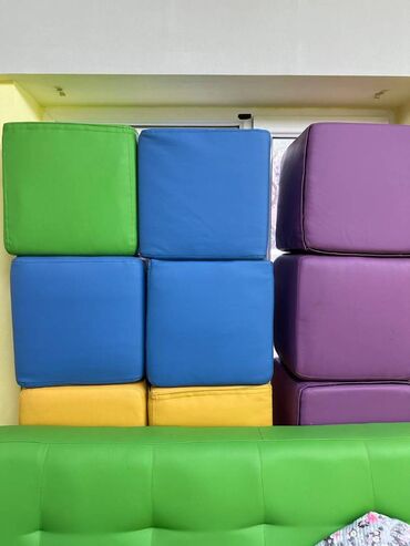 детский пуфик: Продаю детские мягкие кубики. Подходят детям для игр и в качестве