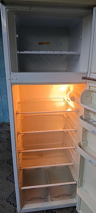 samovar satiram: BEKO iki qapılı soyuducu
İşləmir, nasazdır. Detal kimi satılır — 8