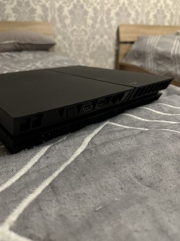 джойстик ps4 slim: Продам ps4 slim + fifa24 Качество хорошее поломок нету играл сам не