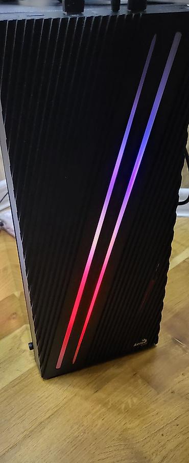 Masaüstü kompüterlər və iş stansiyaları: Masaüstü kompüter AeroCool Texniki göstəricilər: - Prosessor: Intel — 1