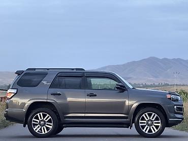 4runner: Toyota 4Runner: 2023 г., 4 л, Автомат, Бензин, Внедорожник — 4