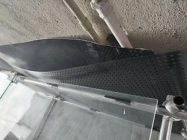 Rəf vitrinləri: Şüşə vitrin rəf sistemi - Material: temperli şüşə rəflər və — 6