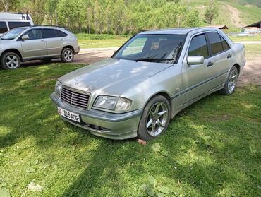 Mercedes-Benz: Mercedes-Benz : 1999 г., 2.4 л, Механика, Бензин