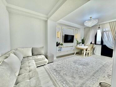 аврора плюс: 3 комнаты, 88 м², Элитка, 7 этаж, Дизайнерский ремонт