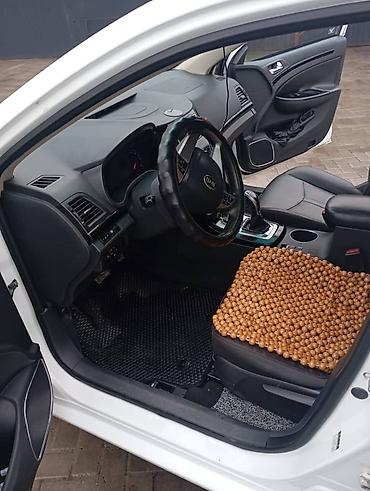 BYD: BYD E5: 2019 г., Электромобиль, Седан — 7