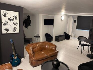 Ofislər: Sahil metrosuna yaxin 90kv sahəsi olan obyekt 3otaqli ofis 1000azn -da lalafo.az — 1 Ofislər: Sahil metrosuna yaxin 90kv sahəsi olan obyekt 3otaqli ofis 1000azn — 1