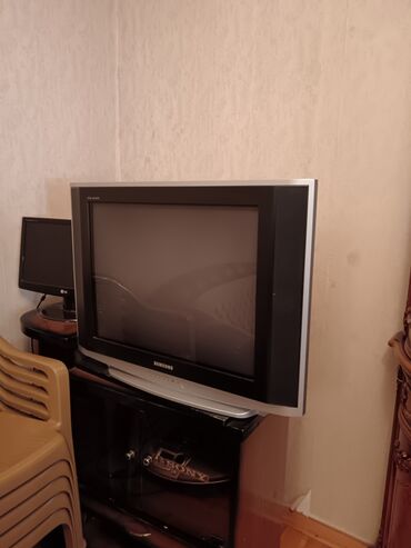 Televizorlar: İşlənmiş Televizor Samsung Led 70" HD (1366x768), Ünvandan götürmə