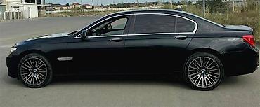 afdamabiler: BMW 750: 4.4 l | 2010 il Sedan — 9