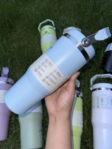 Стаканы: Термокружка Stanley😍😍😍 Объем 1,18л и 0,8л Все цвета в наличии Держит — 33