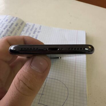 Apple iPhone: IPhone X, Space Gray — 3