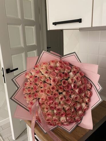 51 роза цена: 4500