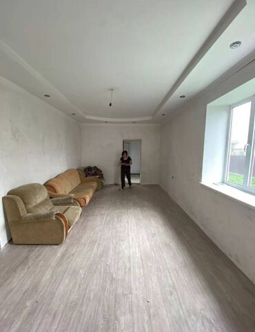 Долгосрочная аренда квартир: 70 м², 5 комнат