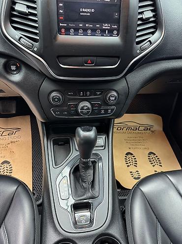 жыпы: Jeep Cherokee: 2018 г., 2.4 л, Автомат, Бензин, Кроссовер — 8