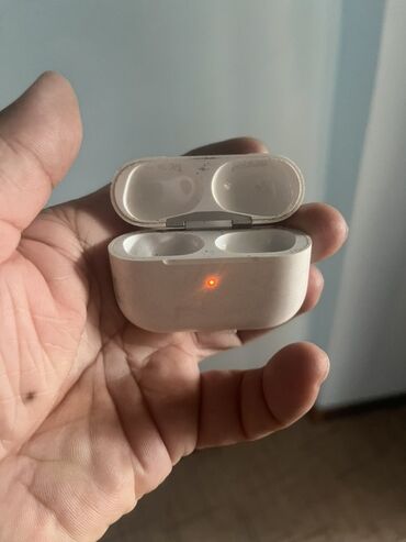 чехлы для наушников: Вакуумдук, Apple, Колдонулган, Электр зымсыз (Bluetooth), Классикалык