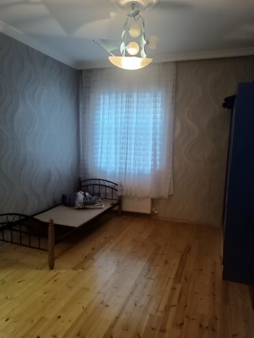 Qonaq otağı dəstləri: Masa və oturacaqlar — 13