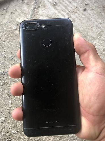 a 23: IPhone X, Б/у, 256 ГБ, Белый, Чехол, 100 % — 5