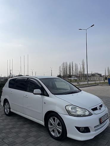 Toyota: Toyota Ipsum: 2004 г., 2.4 л, Автомат, Бензин, Минивэн — 3