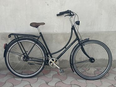 Велосипеды: Из Германии 
28 колесо 
Втулка shimano 8
