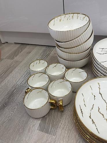 dish sets: Столовый сервиз с золотым мраморным декором На 6 персон (тарелки - — 3