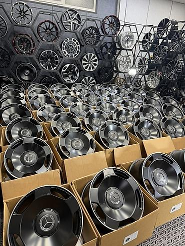 Диски: Диски R 22 Mercedes-Benz, отверстий - 5, Новый — 3