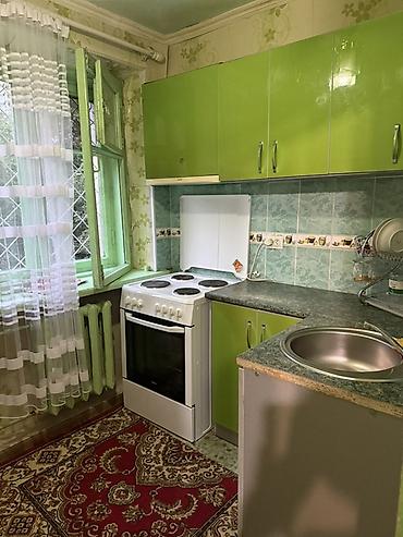 квартира в аренду учкун: Однокомнатная квартира с отдельной кухней. Планировка и помещения: - — 3