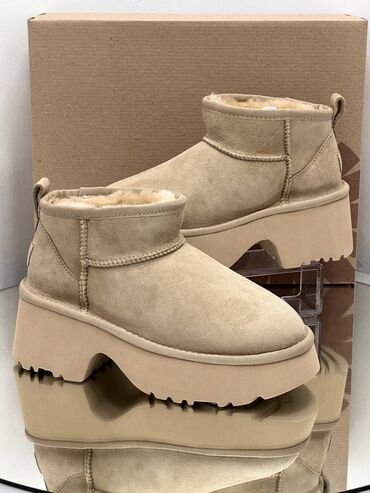 hermes papuce beograd: Ugg boots, color - Beige, 40