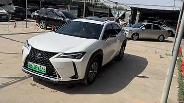 lexus ux250h: Lexus UX: 2021 г., Автомат, Электромобиль, Кроссовер — 3