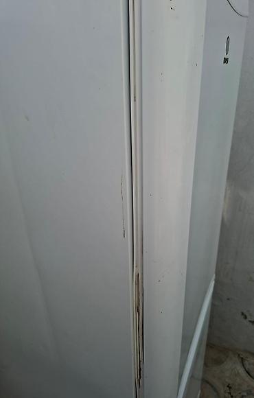 yonca sep: İşlənmiş 2 qapılı Indesit Soyuducu Satılır, rəng - Ağ — 3